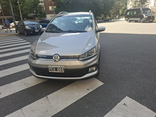Volkswagen Suran Cross 1.6 Highline 101cv