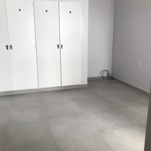 Imagen 9 de 11 de Muy Lindo Ph 2/3 Amb Reciclado Flores En Venta