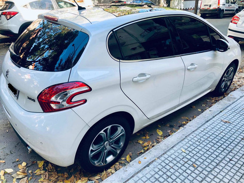 Peugeot 208 1.6 Feline 2013 1.6 16v Blanco Nacar