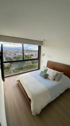 Apartamento En Venta En Alcázares. Cod V14712