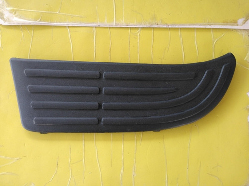 Posa Pie Trasero Derecho Parachoque Toyota Hilux 2006-2011