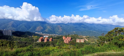 Imagen 21 de 25 de Espectacular Apartamento En Venta Cumbres De Miravila. Mls# 23-18002 Susana Gamaza