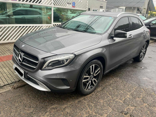 Mercedes-Benz Classe GLA 1.6 Advance Turbo Flex 5p