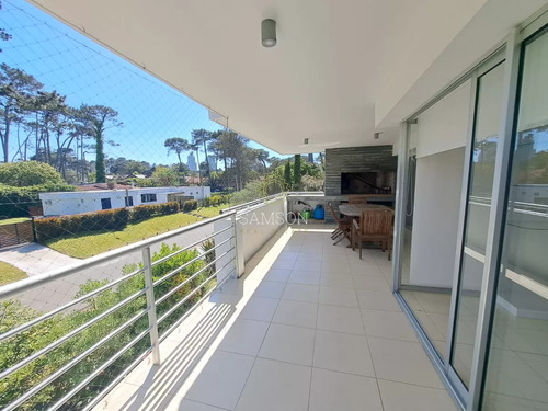 Venta Apartamento 3 Dormitorios 2 Baños Ed Terrazas Del Mar Mansa Punta Del Este