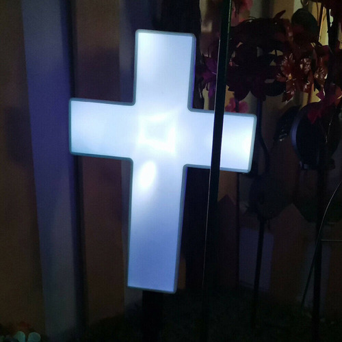 Estaca De Jardín De Paisaje De Luz Solar Cruzada Decoración