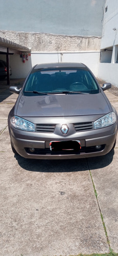 Renault Megane 2.0 Dynamique 4p