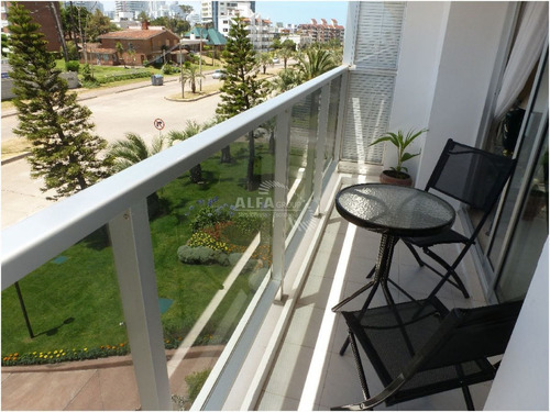 Imagen 9 de 30 de Simpatico Departamento En Punta Del Este