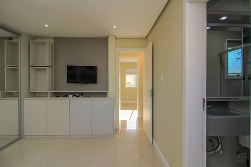 Imagem 26 de 30 de Casa À Venda No Bairro Hípica - Porto Alegre/rs - O-23417-38778