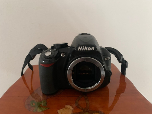  Cuerpo Cámara Nikon D3100 Dslr Color  Negro (sin Lente) 