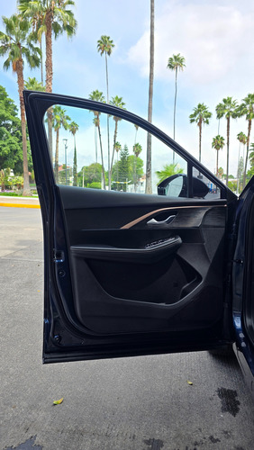 Omoda C5 1.5T Premium Cvt