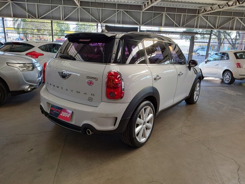 Imagem 4 de 11 de Mini Cooper Countryman Scyman 1.6 - Excelente Estado