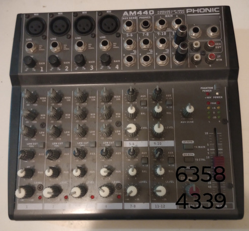 Mixer Phonic Am440 4 Canales Mono Mas 4 Canales Stereo. (Usado)