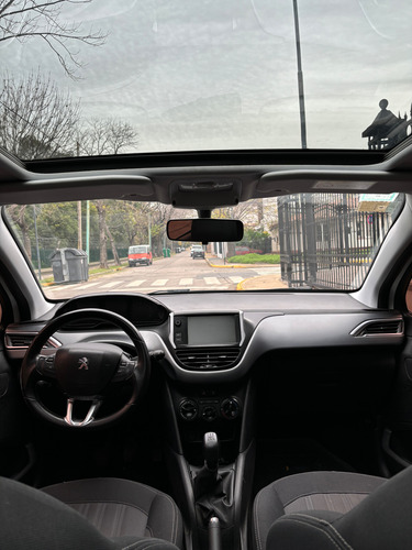 Peugeot 208 1.6 Allure