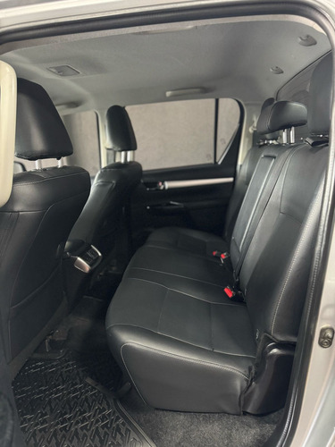 Toyota Hilux Pick-up 2.8 Cd Srx 177cv 4x4 At