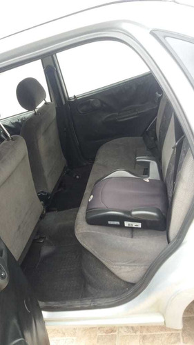 Vendo Corsa Sedan Da Chevrolet Na Cor Prata 4 Portas