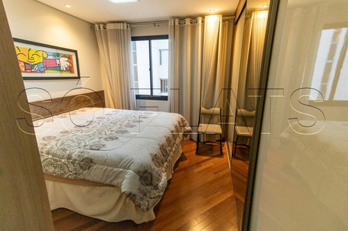 Imagem 8 de 15 de Flat Em Moema Reformado E Finamente Decorado - Sf36463
