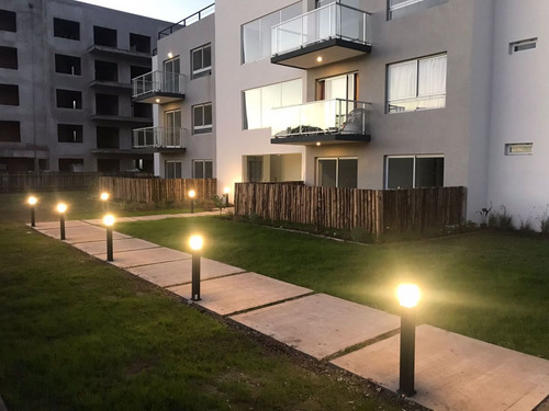 Imagen 1 de 10 de Ph En Venta En Canning