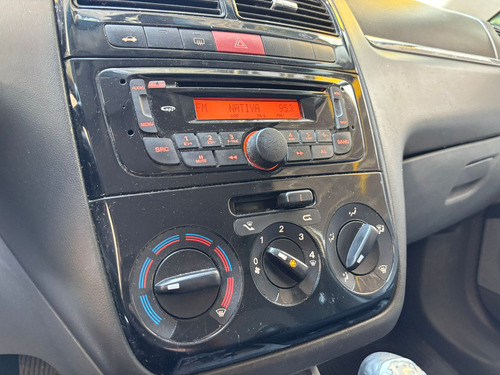 Fiat Linea Linea Essence 1.8 16V Dualogic (Flex)