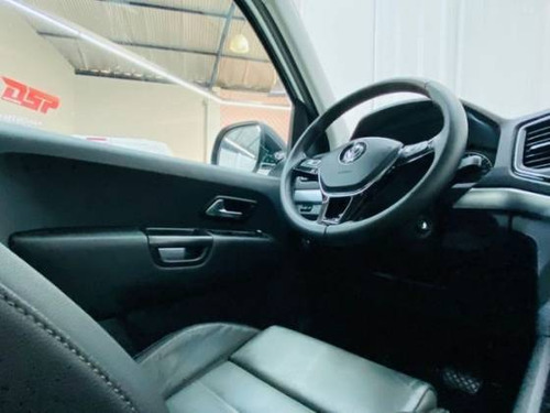 Imagem 6 de 12 de Volkswagen Amarok 3.0 V6 Tdi Diesel Highline Cd 4motion