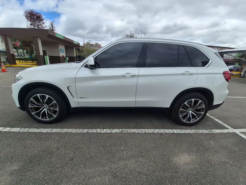 BMW X5 xDrive35i AT 3.0 4X4