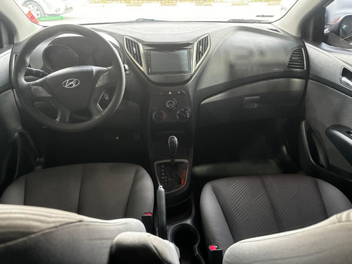 Hyundai HB20S 1.6 Comfort Style Flex Aut. 4p