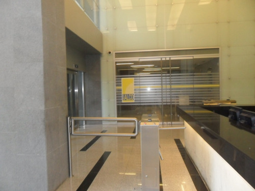 Lujosa Oficina En Venta