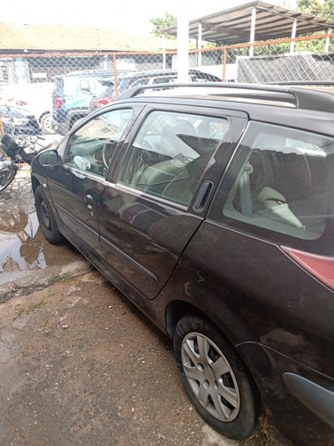 Peugeot 206 2007 1.4 Presence Flex 5p