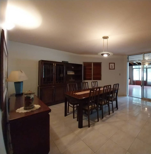 Venta Casa Urb Andres Bello Maracay Estado Aragua Código 241059