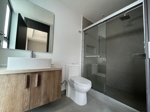 Departamento En Renta En Oaks Bosque Real