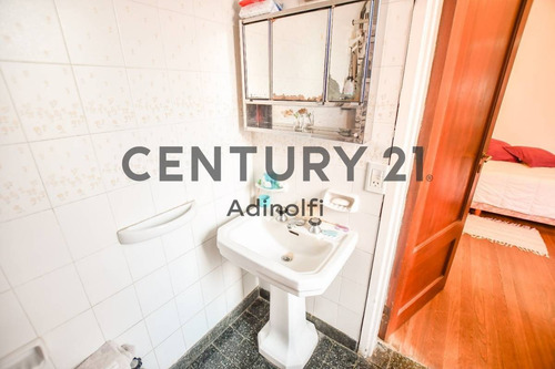 Imagen 24 de 30 de Calle 35 E/ 2 Y 3 - Casa De 2 Dormitorios En Venta