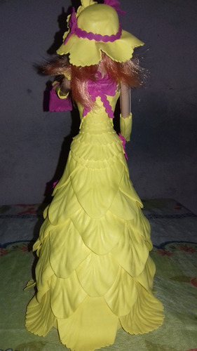 Boneca Papoula Com Roupa Eva