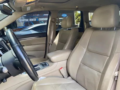Jeep Grand Cherokee 5.7 Limited Lujo 4x4 At