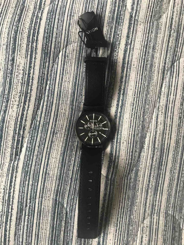 Relógio Nixon - Sentry Chrono Leather