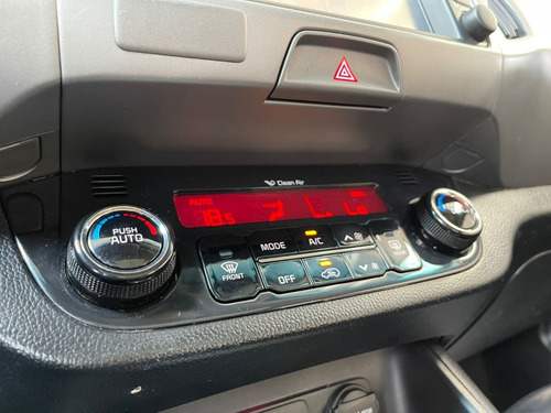 Imagem 6 de 12 de Kia Sportage 2016 2.0 Ex 4x2 Flex Aut. 5p
