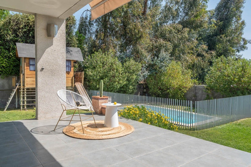 Imagen 4 de 25 de Casa En Condominio,680m2 Terreno,piscina(alvaro Casanova)