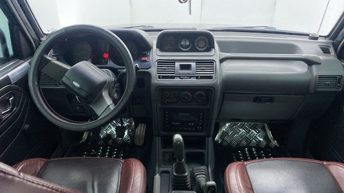 Imagen 14 de 25 de Montero Mitsubishi Pajero