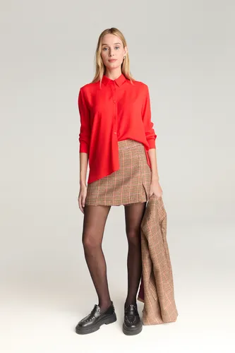 Camisa Básica De Calce Regular En Crepe Mujer Desiderata