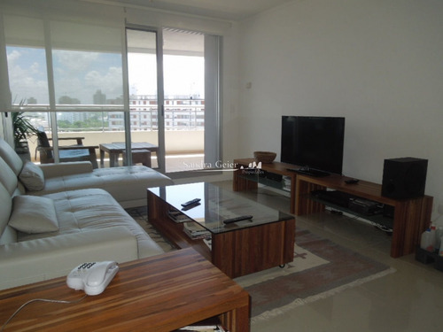 Venta Av Chiverta Edificio Forest Tower Ii Todo Sol!!!!!- Ref: 698