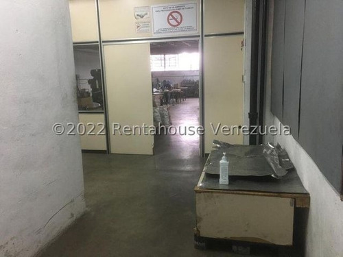 Imagen 2 de 13 de Nelida Pestana Vende Local En Lebrun Mls #23-12062