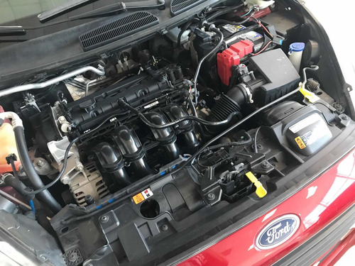 Imagen 15 de 15 de Ford Fiesta Kinetic Design 2014 1.6 Sedan S Plus 120cv