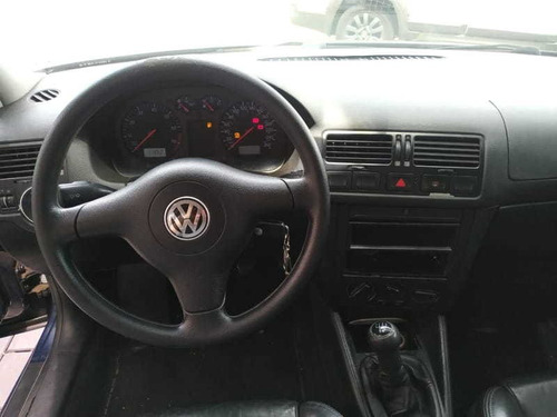 Volkswagen Bora 2.0 Mi 4p