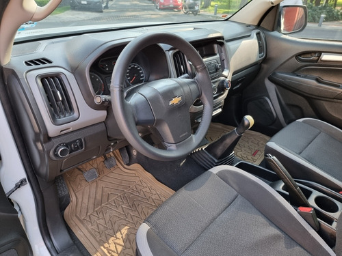 Imagen 9 de 12 de Chevrolet S-10 2.5 Cabina Regular Mt 2017