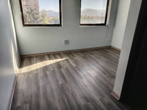 Como Nueva. Cerca Del Metro. Piso Recién Cambiado Y Rollers.