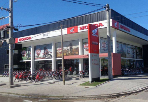 Local Comercial, Salon, 2 Niveles, Lote 3069m2.- 