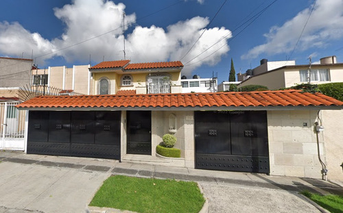 Hermosa Casa En Venta En El Centro De Satelite