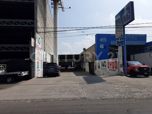 Local Comercial En Renta En Paseo Central, San Juan Del Río, Querétaro