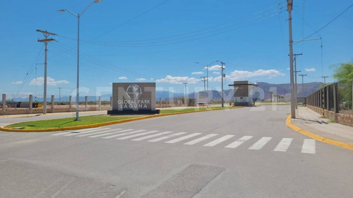 Venta De Terreno En Parque Industrial, Global Park.