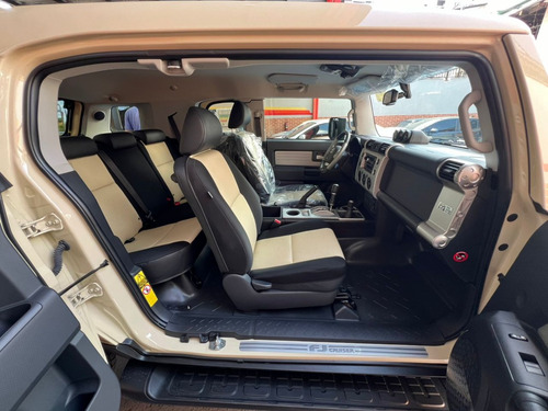 Toyota Fj Cruiser