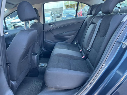 Peugeot 408 2.0 Allure 143cv