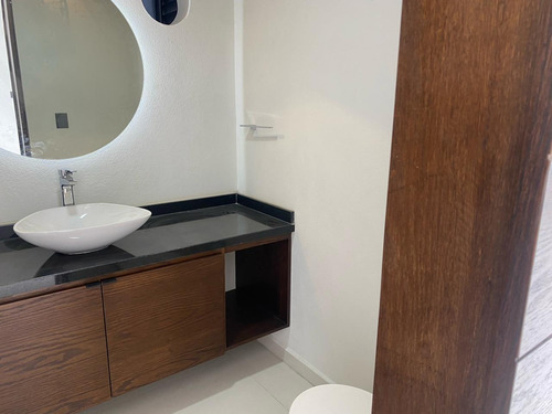Hermosa Casa En Lomas De Cuernavaca Nueva En Privada Con P